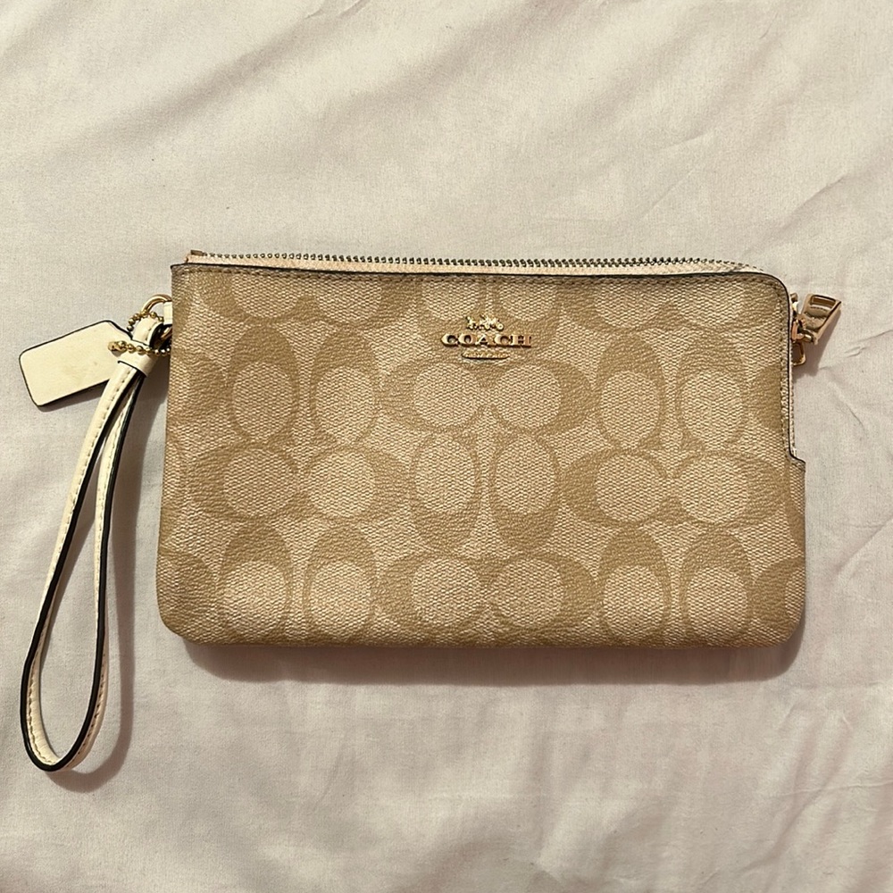 Coach Double Zip Wallet Wristlet